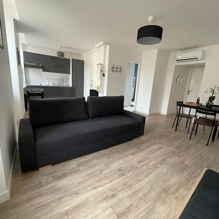 Appartement1 Neuf Climatisee Blaye Luaran gambar